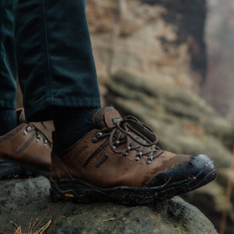Bennon TERENNO Buty niskie